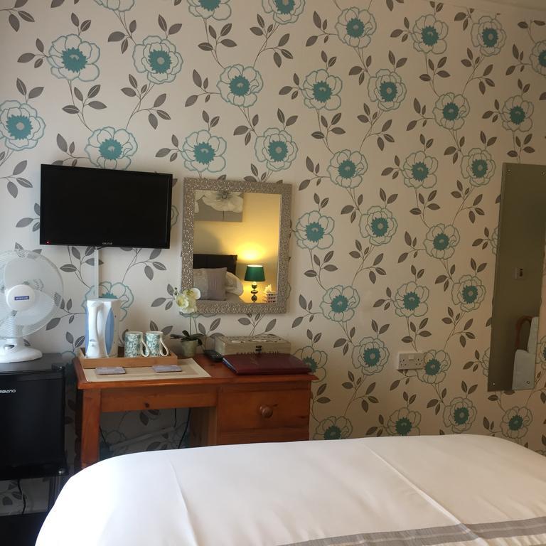 Crowndale Torquay - Exclusively For Adults Bed & Breakfast Dış mekan fotoğraf
