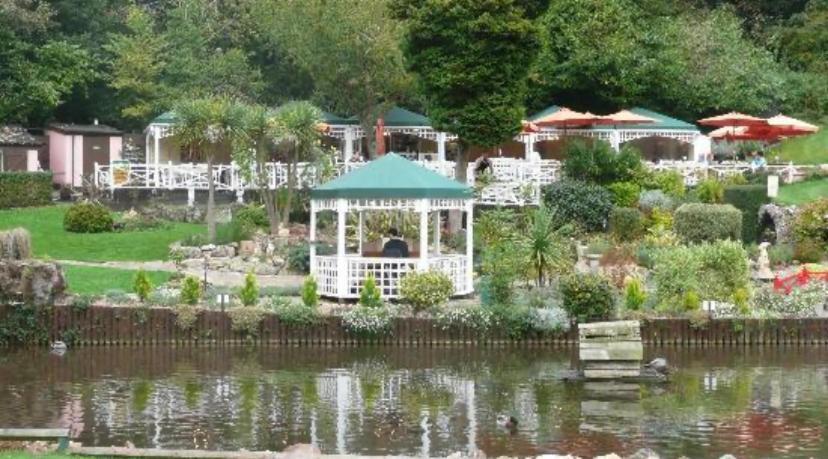 Crowndale Torquay - Exclusively For Adults Bed & Breakfast Dış mekan fotoğraf